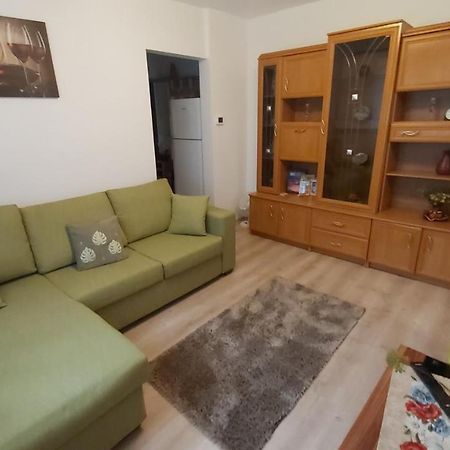 Апартаменты Relax Apartament Сату-Маре Экстерьер фото