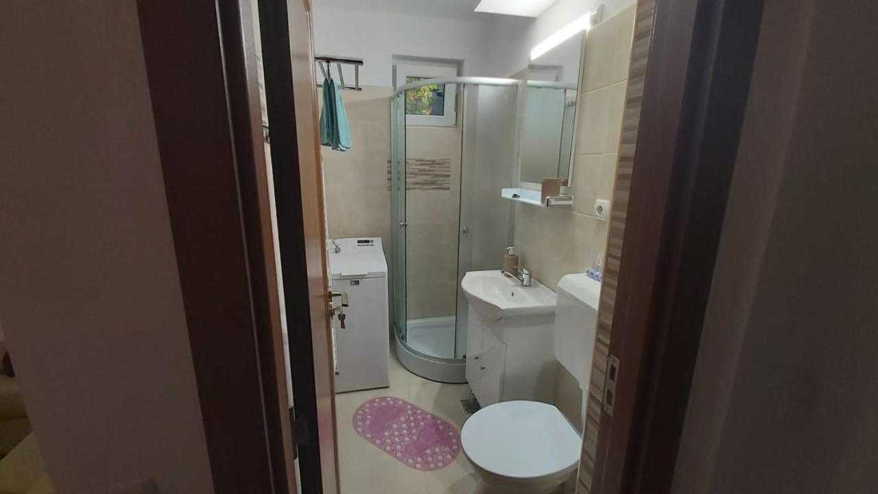 Апартаменты Relax Apartament Сату-Маре Экстерьер фото