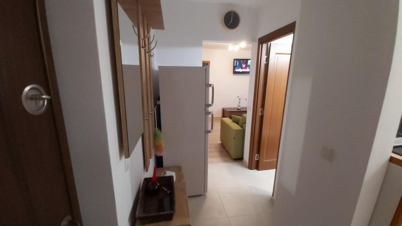 Апартаменты Relax Apartament Сату-Маре Экстерьер фото